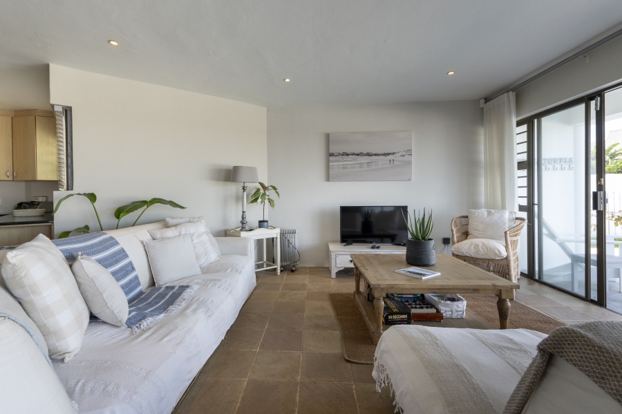 5 Bedroom Property for Sale in St Francis Bay Village Eastern Cape